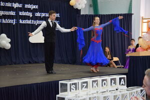 Otwarcie nowego budynku szkoły w Jakubowicach Konińskich