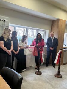 Uroczyste otwarcie pracowni fryzjerskiej w „Koperniku”