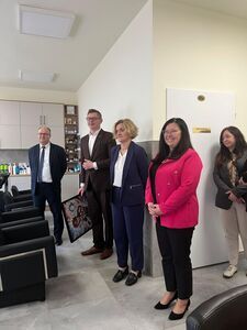 Uroczyste otwarcie pracowni fryzjerskiej w „Koperniku”