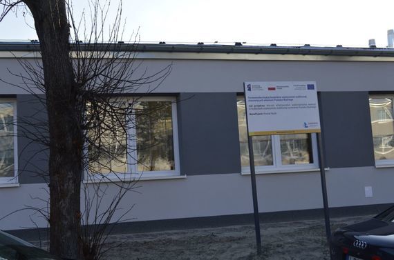 Odbiór budynku pracowni zajęć praktycznych przy Zespole Szkół Zawodowych Nr 1 im. gen. F. Kleeberga w Dęblinie