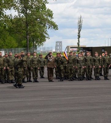 
                                                    22. Dębliński Batalion Lekkiej Piechoty nosi imię Majora Mariana Bernaciaka 