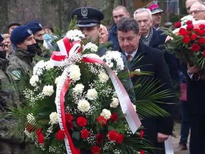 
                                                    Odsłonięcie pomnika Żołnierzy AK WiN Placówki 44 Sobieszyn
                                                