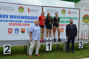 
                                                       Zawody sportowe LZS w Stężycy
                                                