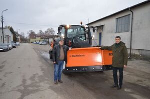 
                                                       Zakup taboru z napędem niskoemisyjnym na potrzeby Zarządu Dróg Powiatowych w Rykach
                                                