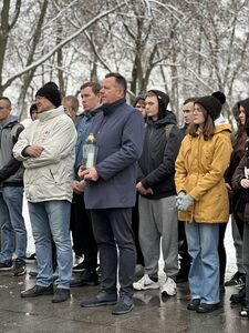 
                                                    „Pamięć jest naszym obowiązkiem” – odsłonięcie tablicy upamiętniającej ofiary ”Akcji Reinhardt”.
                                                