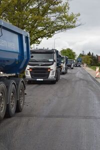 
                                                    Wizytacja Starosty Ryckiego oraz Dyrektora Zarządu Dróg Powiatowych w Rykach na placu budowy drogi powiatowej Nr 1420L w miejscowościach Kłoczew, Jagodne i Gózd
                                                