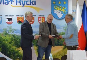 
                                                    POWIATOWA RADA RYNKU PRACY W RYKACH
                                                