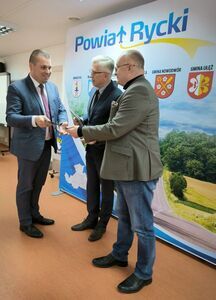 
                                                    POWIATOWA RADA RYNKU PRACY W RYKACH
                                                