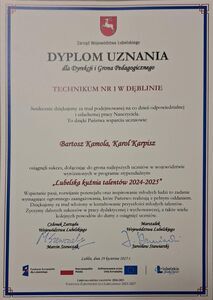 
                                                    Karol Karpisz i Bartosz Kamola  z Zespołu Szkół Zawodowych nr 1 w Dęblinie wśród uzdolnionych i utalentowanych uczniów  województwa lubelskiego
                                                
