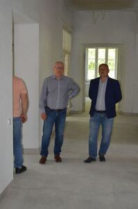 
                                                    Zakończono III etap przebudowy zabytkowego budynku Zespołu Szkół w Sobieszynie
                                                