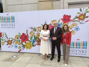 
                                                       Delegacja Powiatu Ryckiego na Dożynkach Prezydenckich 2025
                                                