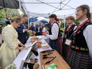 
                                                       Delegacja Powiatu Ryckiego na Dożynkach Prezydenckich 2025
                                                