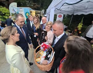
                                                       Delegacja Powiatu Ryckiego na Dożynkach Prezydenckich 2025
                                                