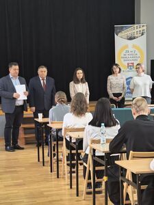 
                                                    Uczennice z Powiatu Ryckiego w etapie regionalnym XII Olimpiady Wiedzy o Zdrowiu Psychicznym
                                                