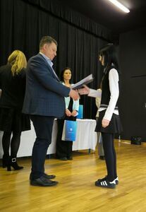 
                                                    Uczennice z Powiatu Ryckiego w etapie regionalnym XII Olimpiady Wiedzy o Zdrowiu Psychicznym
                                                