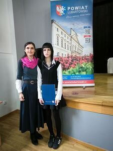 
                                                    Uczennice z Powiatu Ryckiego w etapie regionalnym XII Olimpiady Wiedzy o Zdrowiu Psychicznym
                                                