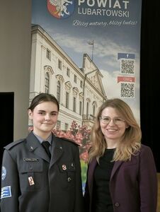 
                                                    Uczennice z Powiatu Ryckiego w etapie regionalnym XII Olimpiady Wiedzy o Zdrowiu Psychicznym
                                                