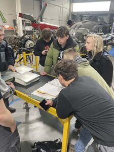 
                                                    Czas praktyk w Sevilli upływa uczniom ZSZ nr 1 bardzo pracowicie w ADA Superior Technological Institude.
                                                