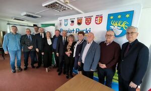 
                                                    POWIATOWA RADA RYNKU PRACY W RYKACH
                                                