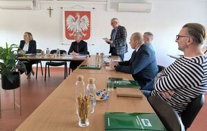 
                                                       POWIATOWA RADA RYNKU PRACY W RYKACH
                                                