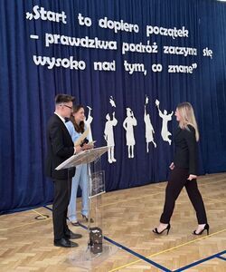 
                                                       Pożegnanie uczniów klas maturalnych
                                                