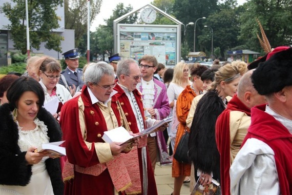 Narodowe Czytanie Pod Platanem 2014 Trylogia Henryka Sienkiewicza