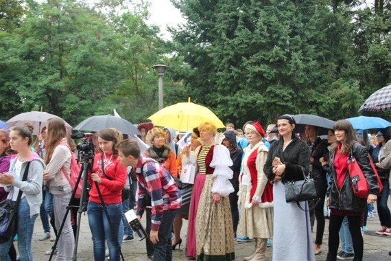 Narodowe Czytanie Pod Platanem 2014 Trylogia Henryka Sienkiewicza