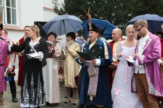 Narodowe Czytanie Pod Platanem 2014 Trylogia Henryka Sienkiewicza