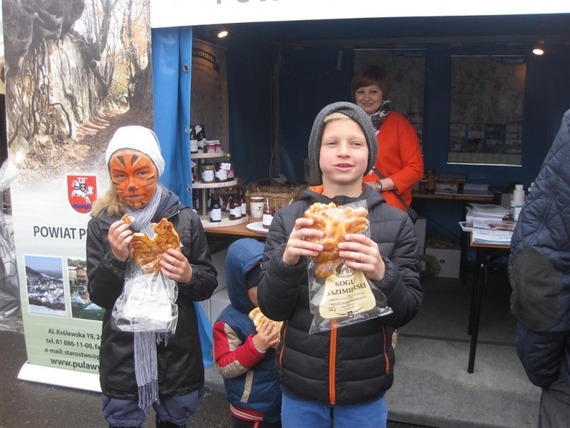 Tłumy odwiedzających stoisko Powiatu Puławskiego na Międzynarodowych Targach Szczecińskich - ORGANIC