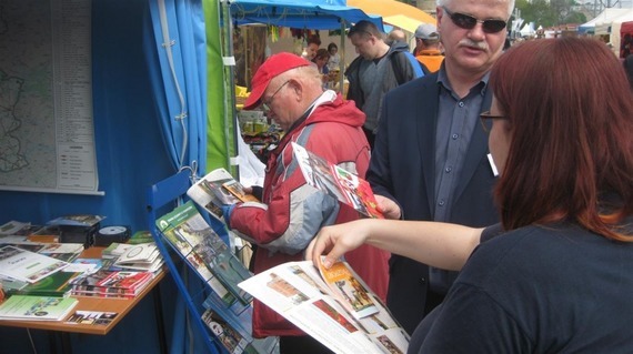 Tłumy odwiedzających stoisko Powiatu Puławskiego na Międzynarodowych Targach Szczecińskich - ORGANIC