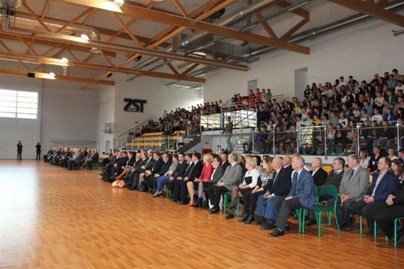 Hala sportowa przy Zespole Szkół Technicznych w Puławach otwarta! 