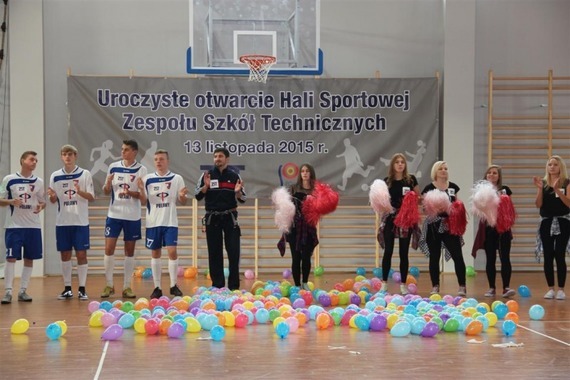 Hala sportowa przy Zespole Szkół Technicznych w Puławach otwarta! 