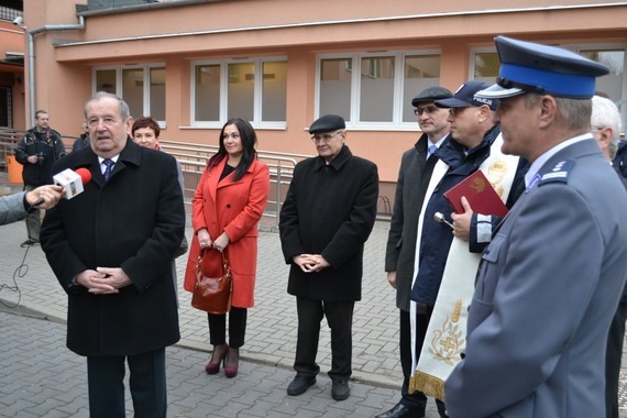 Wspólnie dbamy o bezpieczeństwo. Nowe radiowozy dla Policji w Powiecie Puławskim 