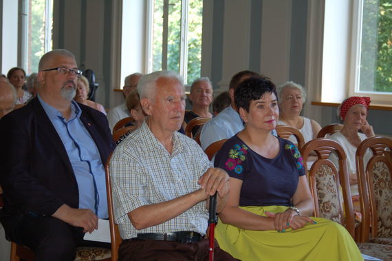 Senior na drodze – pamiętaj o bezpieczeństwie