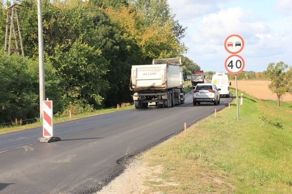 Trwa przebudowa drogi wojewódzkiej 801