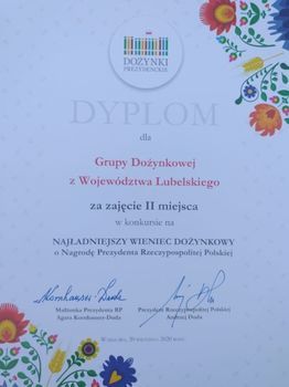 Dyplom dla Grupy Dożynkowej z Województwa Lubelskiego za zajęcie II miejsca w konkursie wieńców