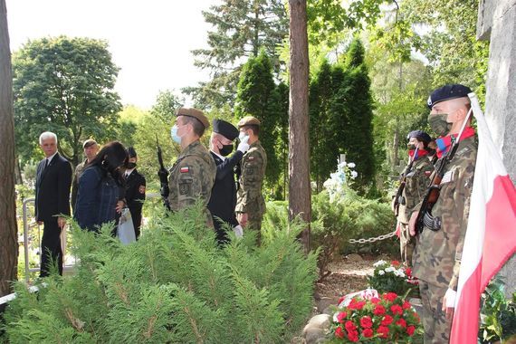 Hołd od przewodniczącej rady Miasta Bożeny Krygier