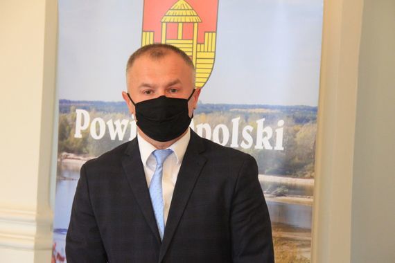 Starosta Opolski Dariusz Piotrowski.
