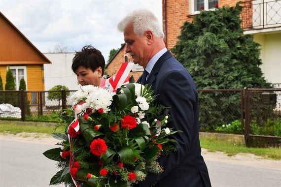 Wiązanka od starosty puławskiego