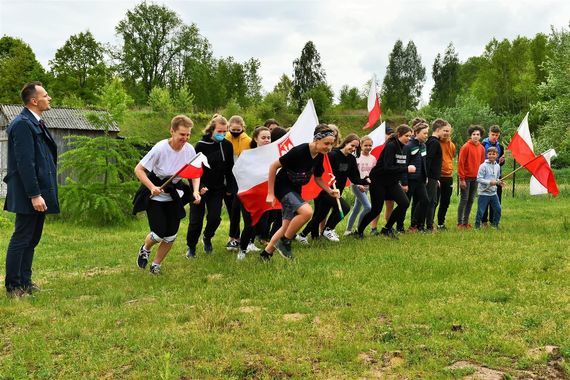 Symboliczny bieg uczniów SP w Opatkowicach