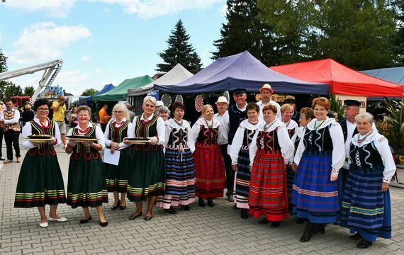 Piknik z Produktem polskim i Bitwa regionów w Gołębiu