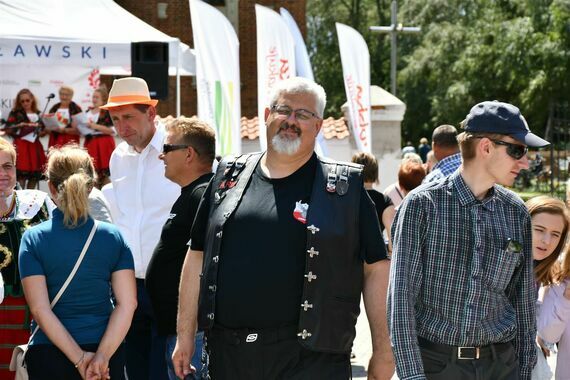 Piknik z Produktem polskim i Bitwa regionów w Gołębiu