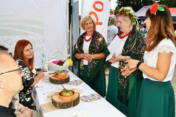 Piknik z Produktem polskim i Bitwa regionów w Gołębiu