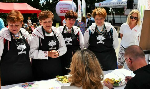 Piknik z Produktem polskim i Bitwa regionów w Gołębiu