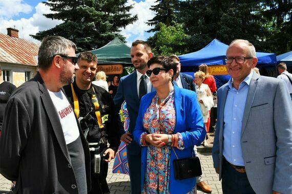 Piknik z Produktem polskim i Bitwa regionów w Gołębiu