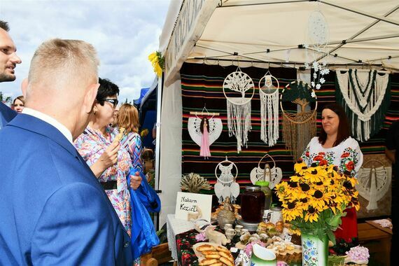 Piknik z Produktem polskim i Bitwa regionów w Gołębiu