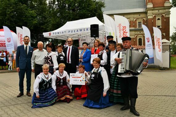 Piknik z Produktem polskim i Bitwa regionów w Gołębiu