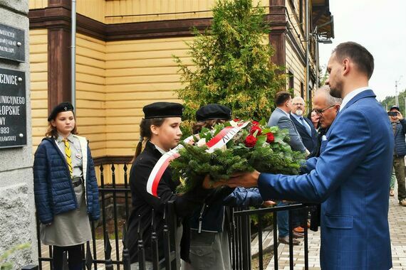 79. rocznica wysadzenia niemieckiego pociągu amunicyjnego w Gołębiu