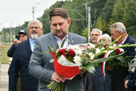 79. rocznica wysadzenia niemieckiego pociągu amunicyjnego w Gołębiu