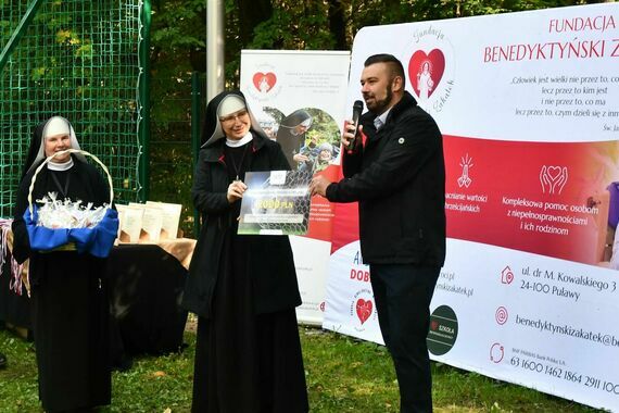 Turniej charytatywny (Nie)Święci w Piłkę Grają